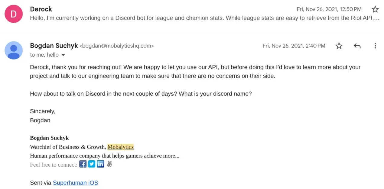 Email chain with a Mobalytics exec