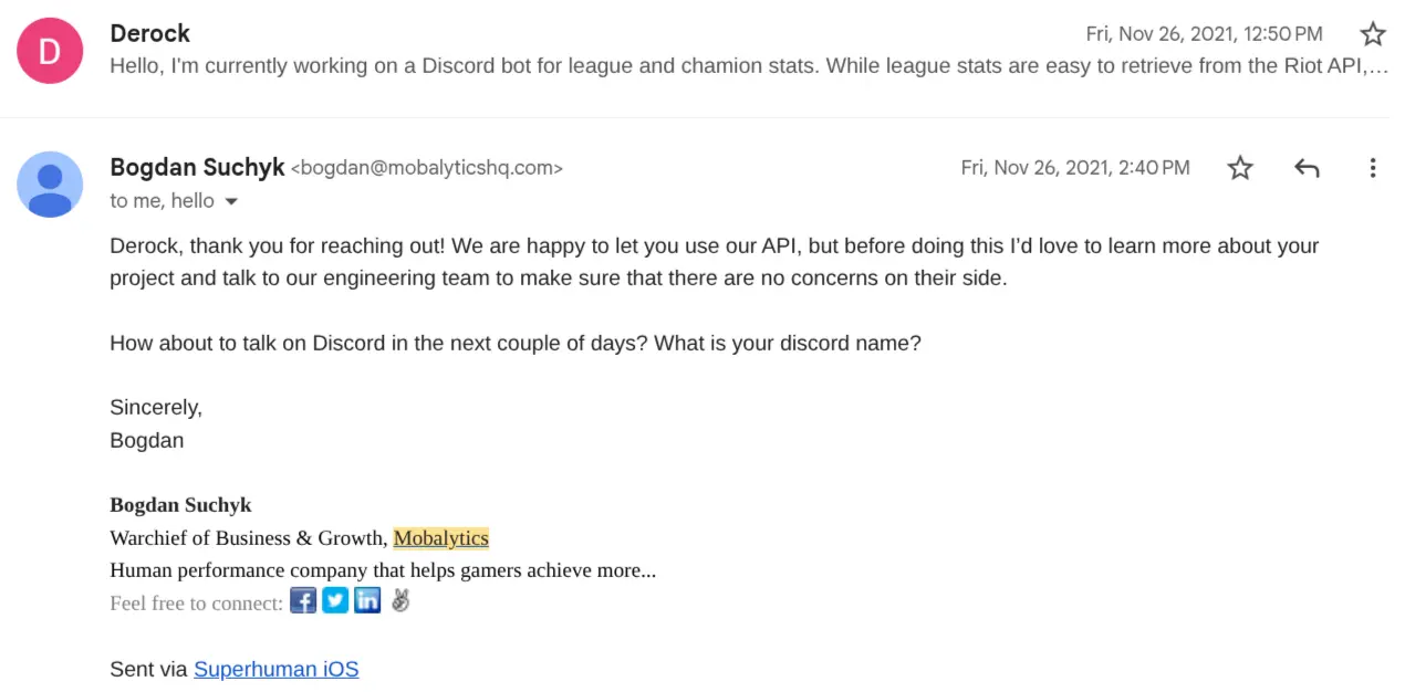 Email chain with a Mobalytics exec